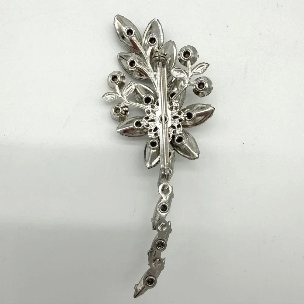 Vintage Smoky Gray Clear Rhinestone Flower Spray Brooch